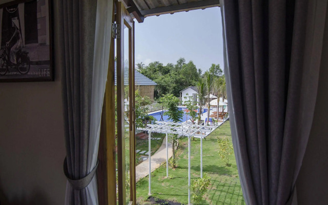 White Lotus Resort