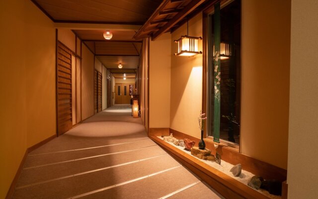 Oogute Kohan Shirasagi So