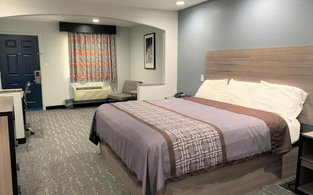 Sunrise Inn & Suites