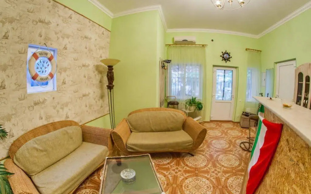 Guest House on Kamanina