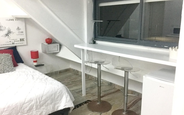 Studio in Sandy-ground, With Wonderful sea View, Shared Pool, Furnished Balcony — фото 5