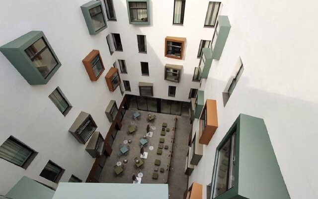 Hotel Macia Sevilla Kubb