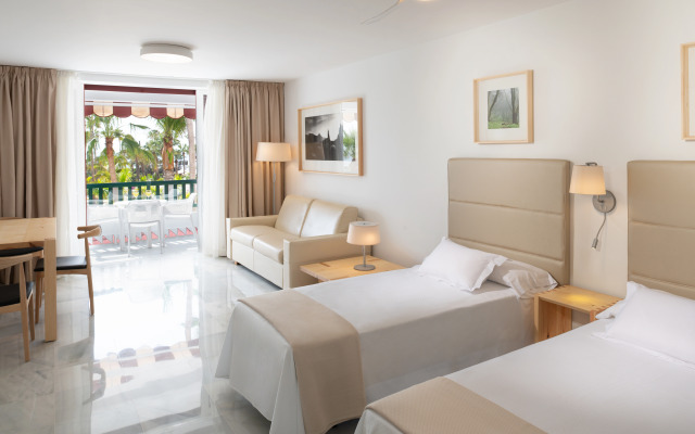 Aparthotel Parque Santiago IV