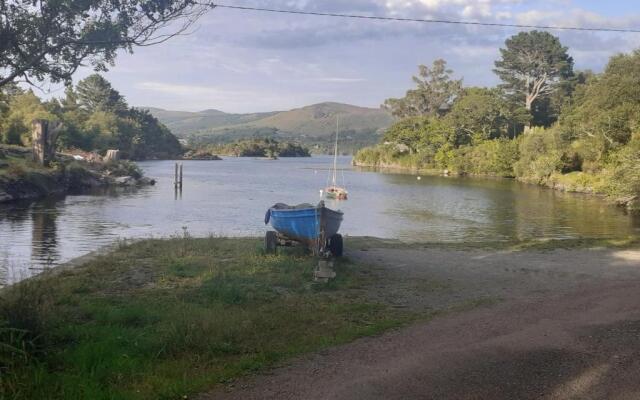 Cuckoo Tree House, Glengarriff, Beara Peninsula