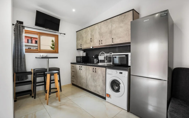Serenity Maisonette -studio in the Heart of Chania