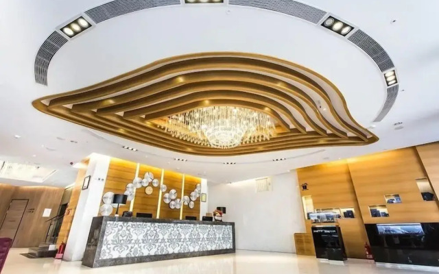 Royal Fine Hotel