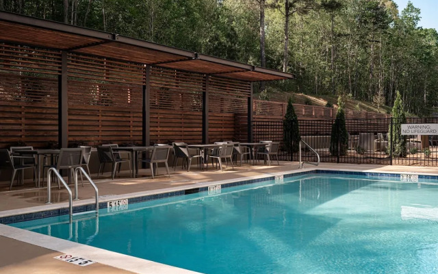 Courtyard by Marriott Cleveland TN