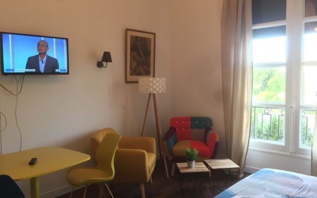 Appartement Fer à Cheval Vue Garonne