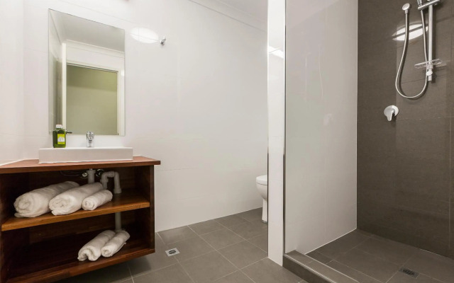 Gallery Hotel