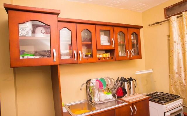 Lovely 3-bed House - Prosper House- Entebbe Road