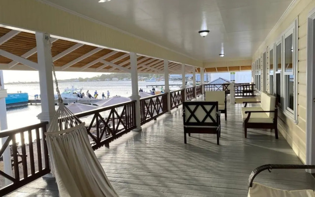 Eastern Harbor Resort