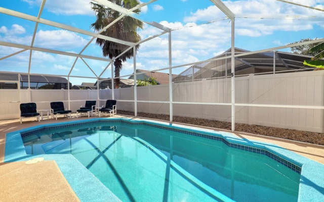 Sandra's Eagle Pointe Vacation Home