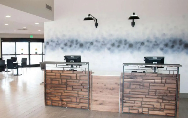 Inn Phoenix  Airport