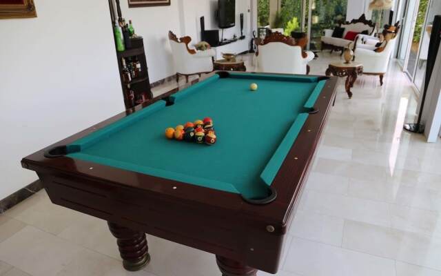 Villa Deluxe by Amy Villas