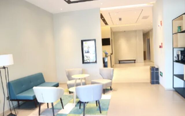 Homeinn Selected Hotel (Kunming Anning Wuyue Plaza)