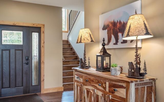 Tavia 5 Bedroom Home