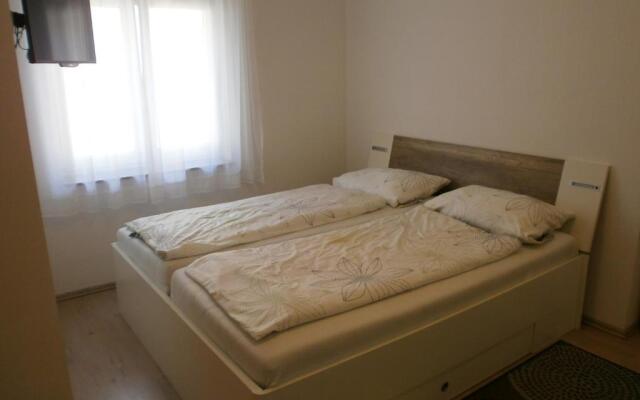 Apartments Bora