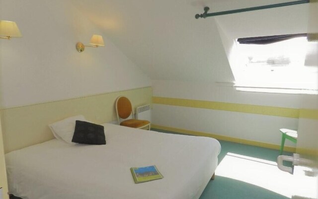 Les Provinciales Hotel & Restaurent