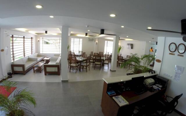 Ariston Dhangethi Inn