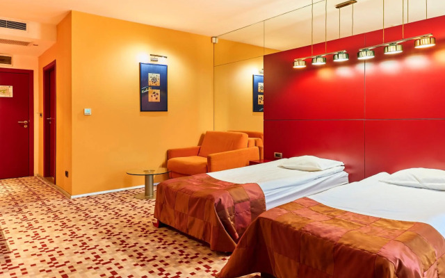 Hotel Mone