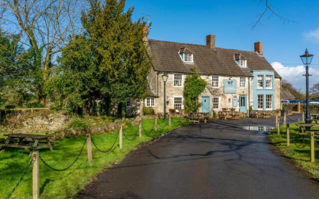 The Horse & Groom Inn