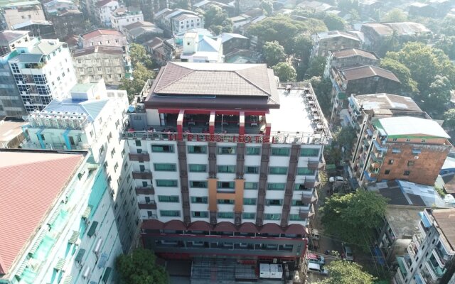 H Plus Hotel Yangon