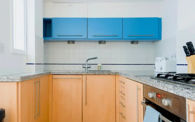 Platinum Apartment Near Westminster 9982