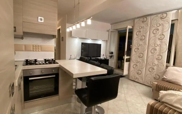 Prestigioso Attico 20 mt dal mare
