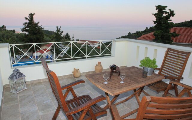 Stafylos Suites Boutique Hotel