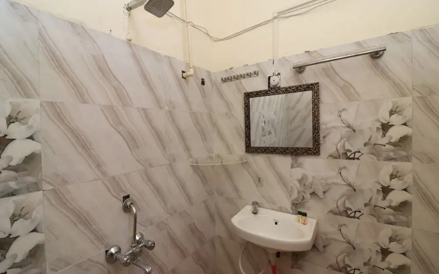 OYO 26557 Ramda Guest House