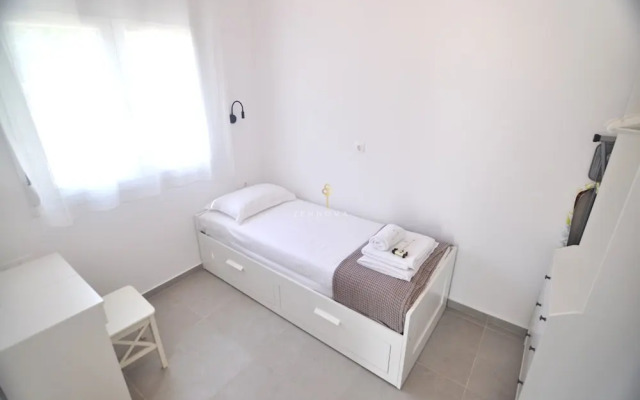 Zennova 29 Vourvourou Garden House
