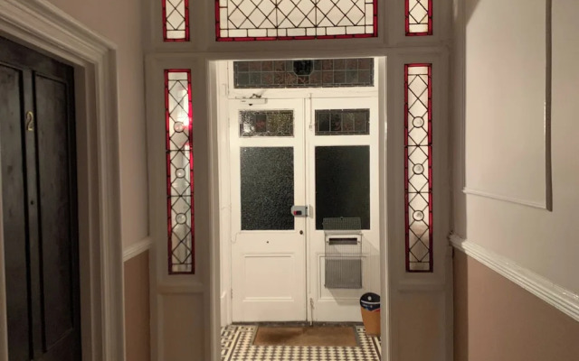 London Apt - Sleeps 5 - Great Transport Links