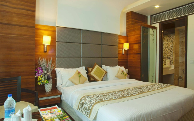 Hotel Delhi 55 @ New Delhi Railway Station