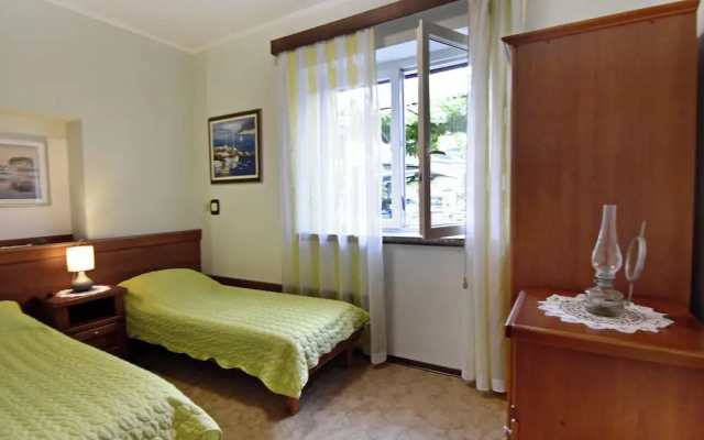 Holiday Home With Garden and BBQ in Umag