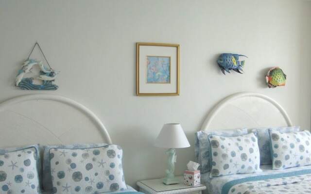 Galt Ocean Gem 2-2 Direct Ocean Views