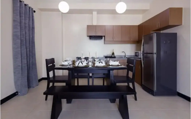 Makati CBD Resort 2 bedroom