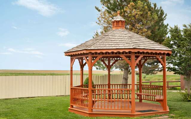 Travelodge by Wyndham Sharon Springs