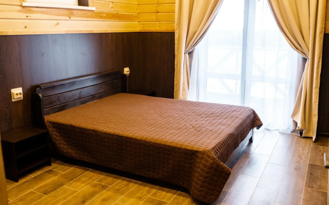 Paivila Village (Пайвила Вилладж)