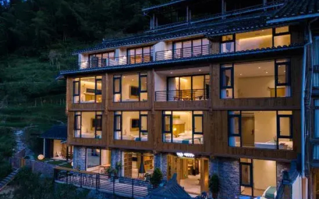 Jijing Zhaoxing Boutique Homestay (Zhaoxing Dong Village Branch)