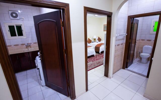 Al Eairy Furnished Apartments Makkah 8