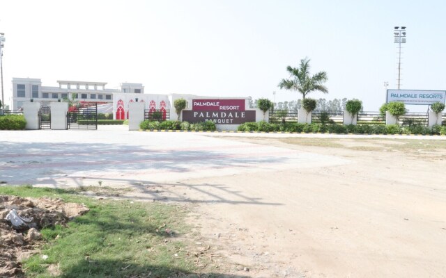 Palmdale Resort