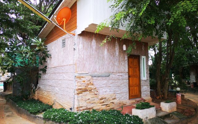 Pantang Resort