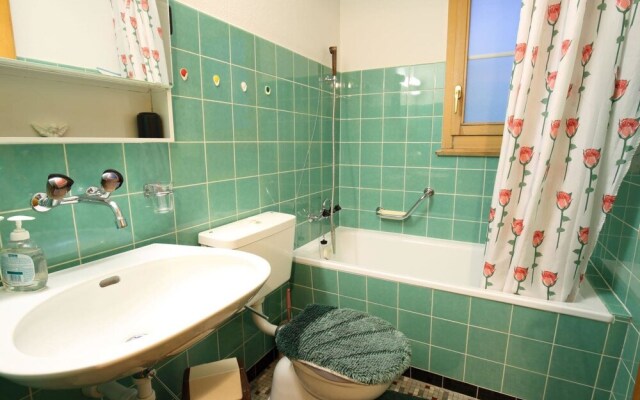 B Atrice Lenk in Lenk