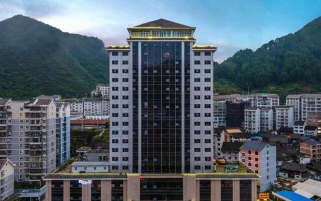 Changchi Hot Spring Hotel