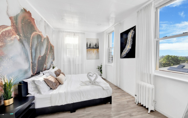 Luxury NY Home 3BR with Easy Parking