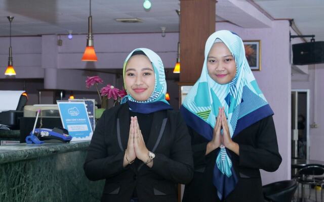 Airy Regol Moch Ramdan 96 Bandung