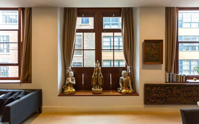 Luxury Smart Home in Central London, 4 Guests