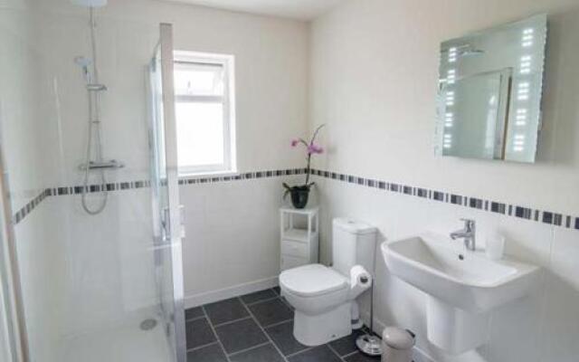 Five Elements Cottage