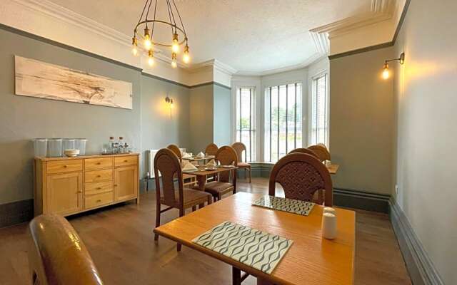 The Devonshire Villa