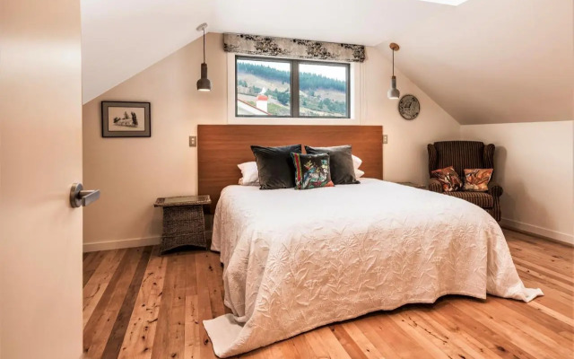 Miners Lane B&B